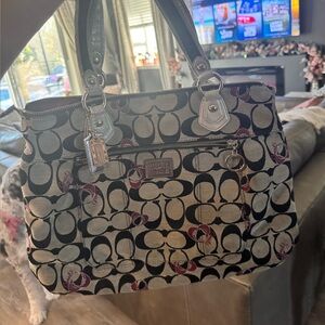 Vintage Coach Poppy Signature Hearts Glam tote